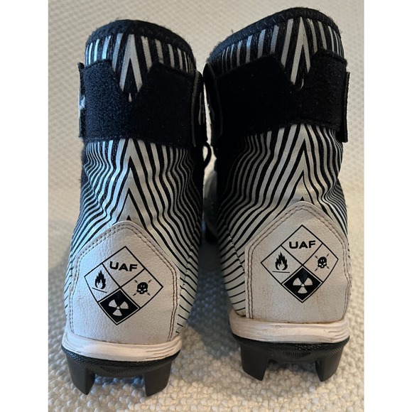 Under Armour Highlight Franchise RM Senior Football Cleats BLK/White Sz 9 - Picture 3 of 9